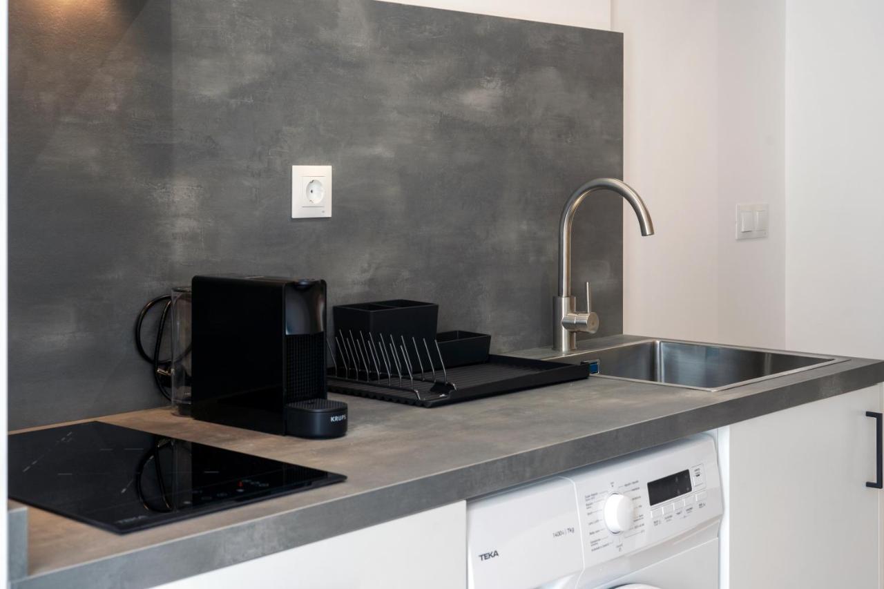 Vlc Host- Fray Pedro Apartment Valencia Exterior photo