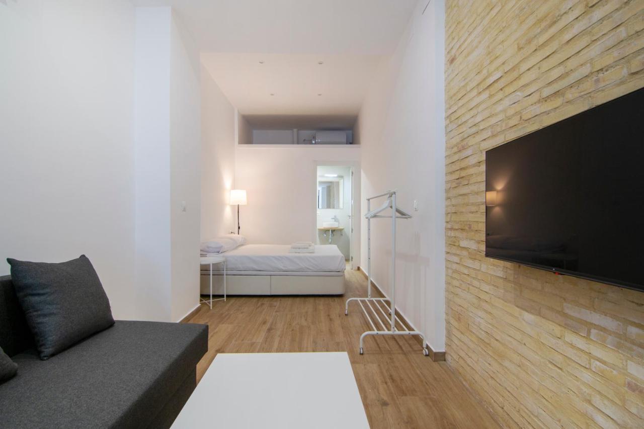 Vlc Host- Fray Pedro Apartment Valencia Exterior photo